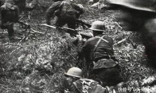 竹林山|血战越南他孤身3次强攻,炸毁了越军关键暗堡,现在官至正团级