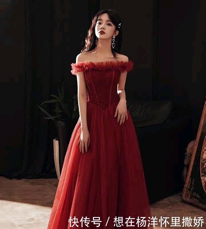 衣服|心理测试:你觉得哪件红色的衣服最适合你?测试你在异性心中的水平