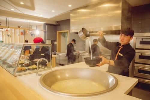 云魁|云魁过桥米线精选源头好食材,造就健康好味道