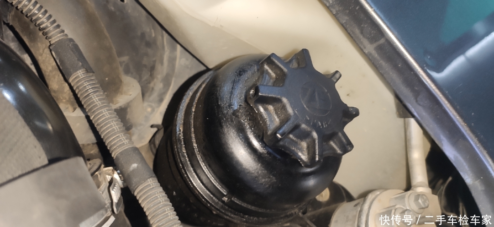 报价|女王的抉择!这辆路虎连气囊都没有报价却高达70万,买家:值!