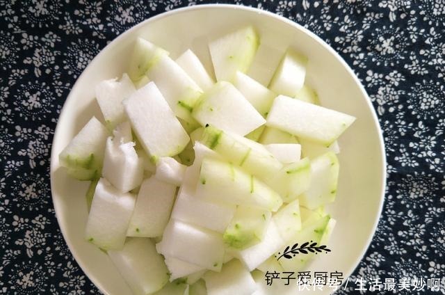 杏鲍菇|冬瓜新吃法,每天做一盘,燃烧脂肪,胖人越吃越瘦