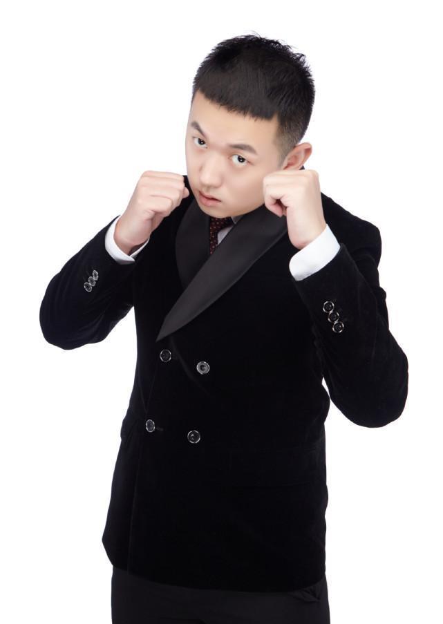 diss|台上称兄道弟,台下互相diss,药水哥和暴扣这下仇恨大了