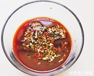 吃海鲜|吃海鲜正当时，教你虾虎新做法，不煮不蒸，鲜辣入味，好吃到吮指