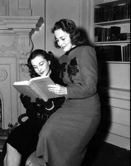  神仙|离婚多就算赢，“神仙”姐妹连去世都要争一个先后