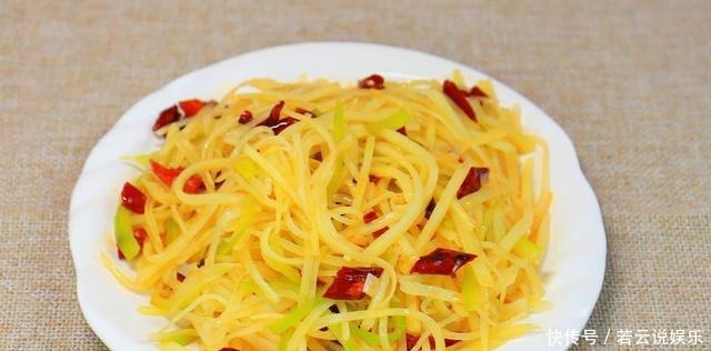  土豆丝|炒土豆丝，放醋时机是关键，10人有9人放错，难怪粘锅还不脆