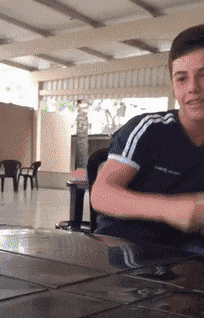  GIF|搞笑GIF：小姐姐别走，我们交个朋友