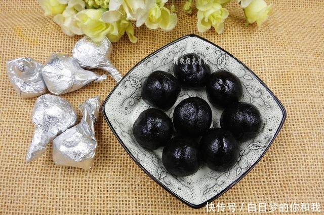 芝麻丸|夏天阳光好赶紧做它,做一次吃半年,每天吃气色好,头发乌黑亮泽