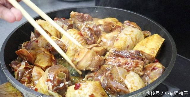  民间|吃了半辈子鸡肉，头一次见这做法，真是高手在民间，做的太香了