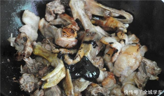 鸭血|中秋家宴，这道特色菜必备！上过央视的美食，就是不一般！