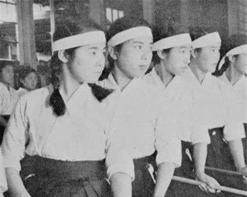 美国|美国向日本投下2颗原子弹,但都避开了东京,只因有个人住在这里