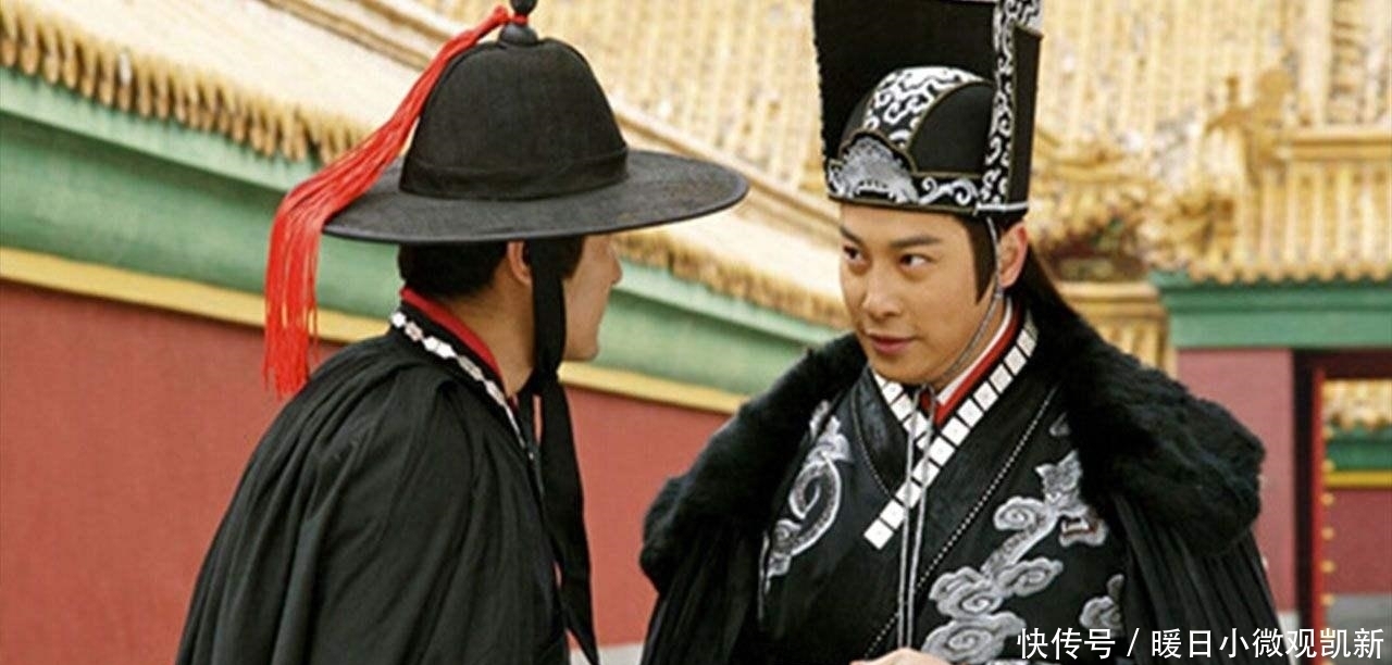 干粮|王爷准备进宫继承皇位,妻子给他一包干粮,告诉他不要吃宫中的饭