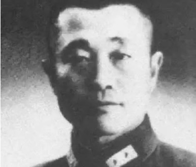 贤人|黄埔军校学子三千,七十二贤人,三位顶级将才,只有一位算战神