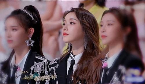 中心|苏芮琪、姜贞羽、赵粤拍广告,有谁注意中心位是谁?实至名归