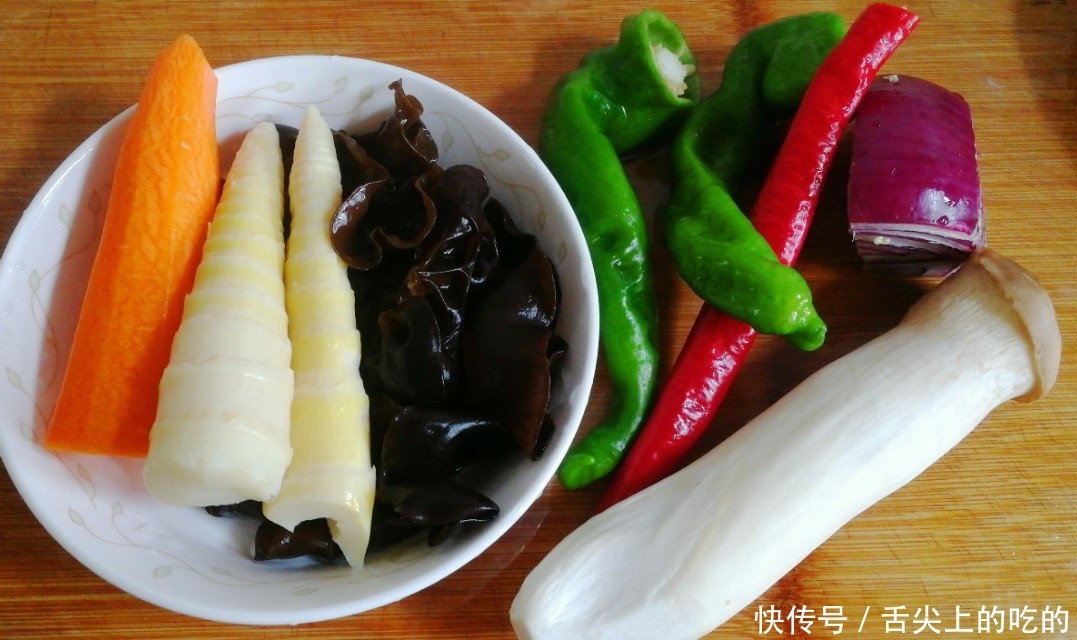 特色|家常味鱼香肉丝这样做有特色多配蔬菜营养更下饭分享制做方法技巧
