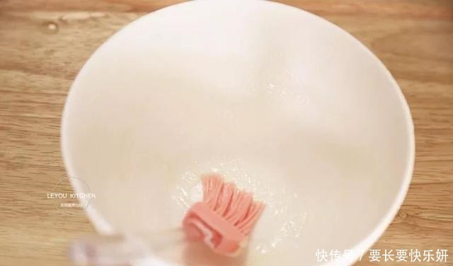 干果|年夜饭上经典小吃,又糯又甜,提前多做几个,吃时热一热就能上桌