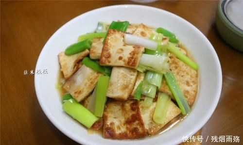  食材|这两种食材是绝配，一香一鲜，简单一炒，比肉还好吃