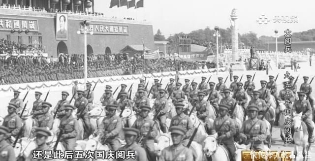 仪式|走进历史上的阅兵：曾连续6年受阅，骑兵方队为何退出阅兵仪式？
