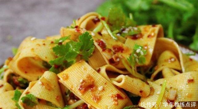 试试|别老吃辣条了!试试这种香辣干豆腐吧,比凉拌还过瘾