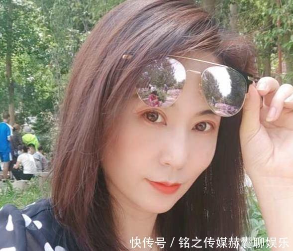 操作|脱下工装,这些电网女神竟这么美!