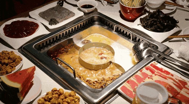 海底|海底捞全国“通用暗号”说完立马送西瓜,网友屡试不爽