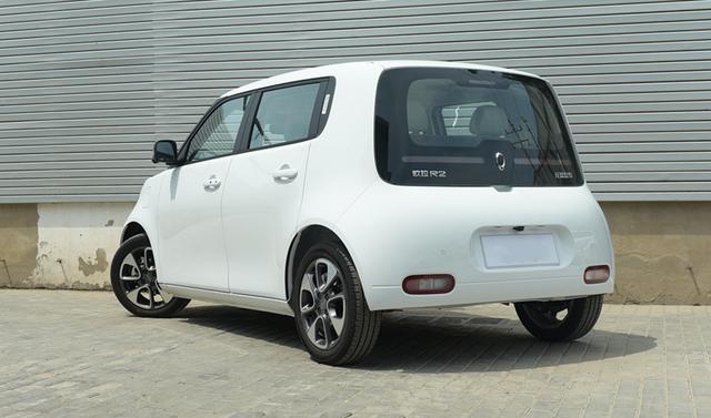  小车|全面压制欧拉白猫，不足3万的宏光MINIEV，并非只是便宜