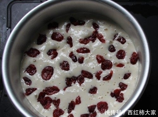  松软|做发糕如此简单，手不沾面，搅一搅，香甜松软，家人抢着吃！