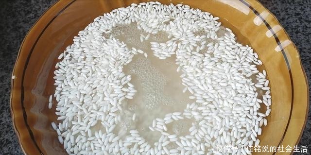 好吃|糯米里加入大米,简单一做居然这么好吃,我家一周吃5次,太香了