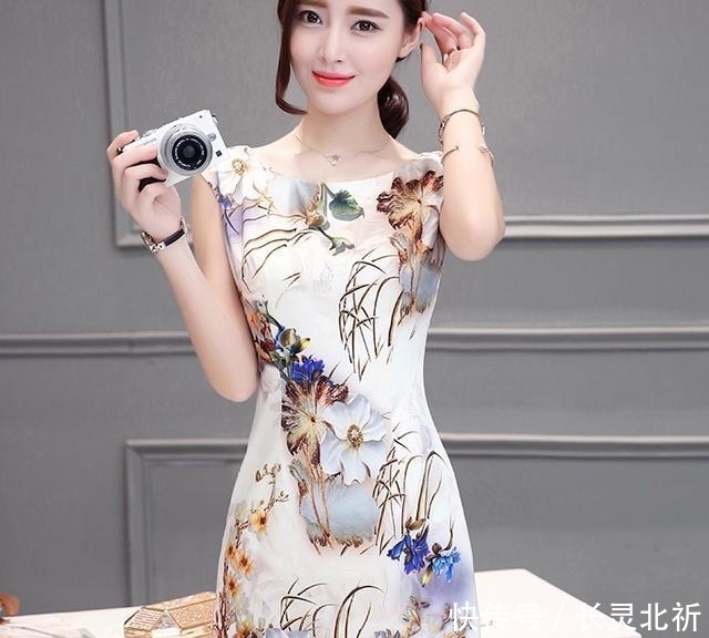 轻松|炎炎夏日怎么少得了连衣裙?让你轻松美出新高度,好迷人
