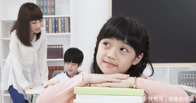  讨喜|父母要避免三种行为，自以为奉献多却不讨喜，别伤了孩子还不自知