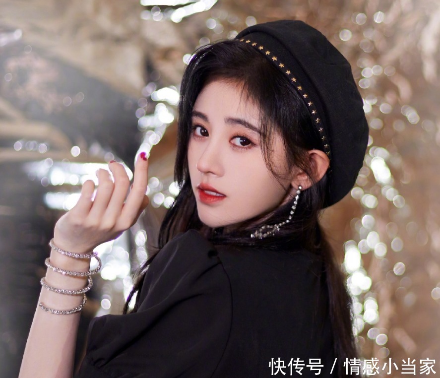 鞠婧祎选择|鞠婧祎硬凹不会做饭人设,贾玲无情补刀,一点不给面子