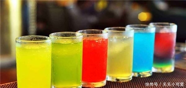 这五种|在奶茶店,不点这五种饮品的人,店员内心赞叹:遇到高手了