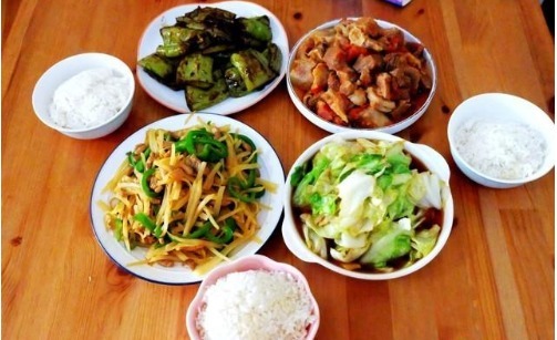  生抽酱油|在厨房忙活2小时，花费不到100元，做出4道家常菜，清淡营养