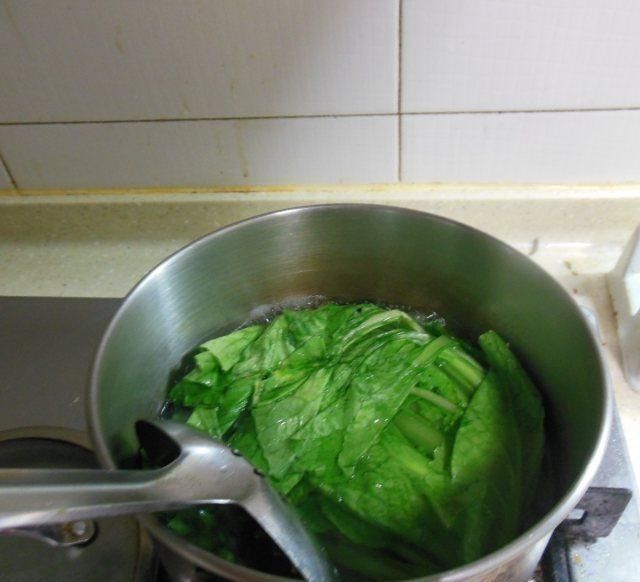 早餐|无油三鲜韭菜盒,皮薄馅大,配上一碗粥,早餐吃着超满足