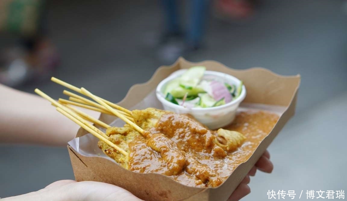 食物|出国旅游:盘点旅行中10种最让人垂涎三尺的街头食物,您吃过吗?