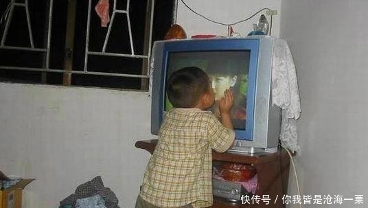 做错|爆笑GIF: 今天把车开回来, 被老婆罚跪了, 我哪里做错了吗?