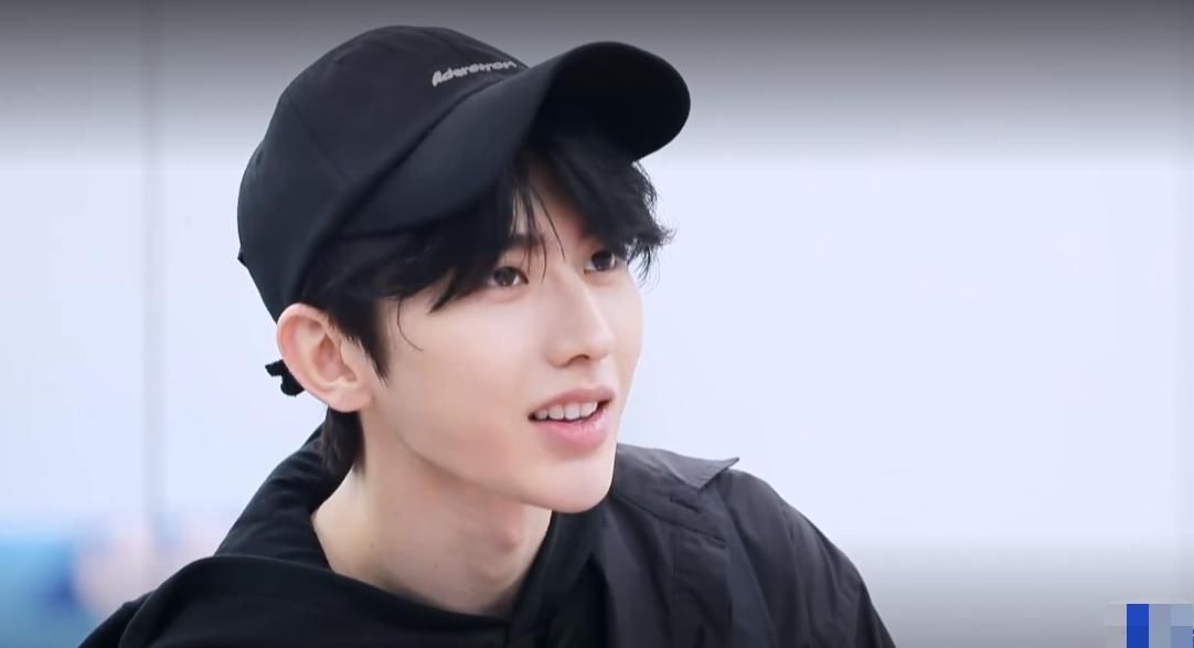 许佳琪|利用戴燕妮,打压许佳琪《青春有你2》请对漂亮姐姐好一点