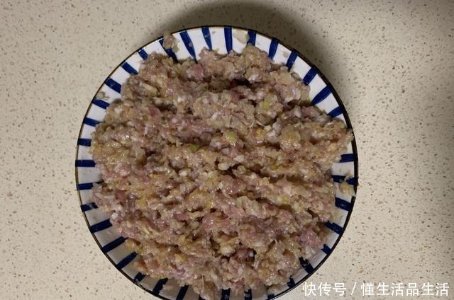 吃饺子|过年最馋这馅饺子，酸爽开胃，故乡的味道，水灵灵真好吃