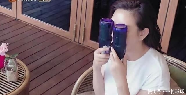 满面|这综艺节目摄像师毫无求生欲,女明星刚起床油头满面,直接怼脸拍