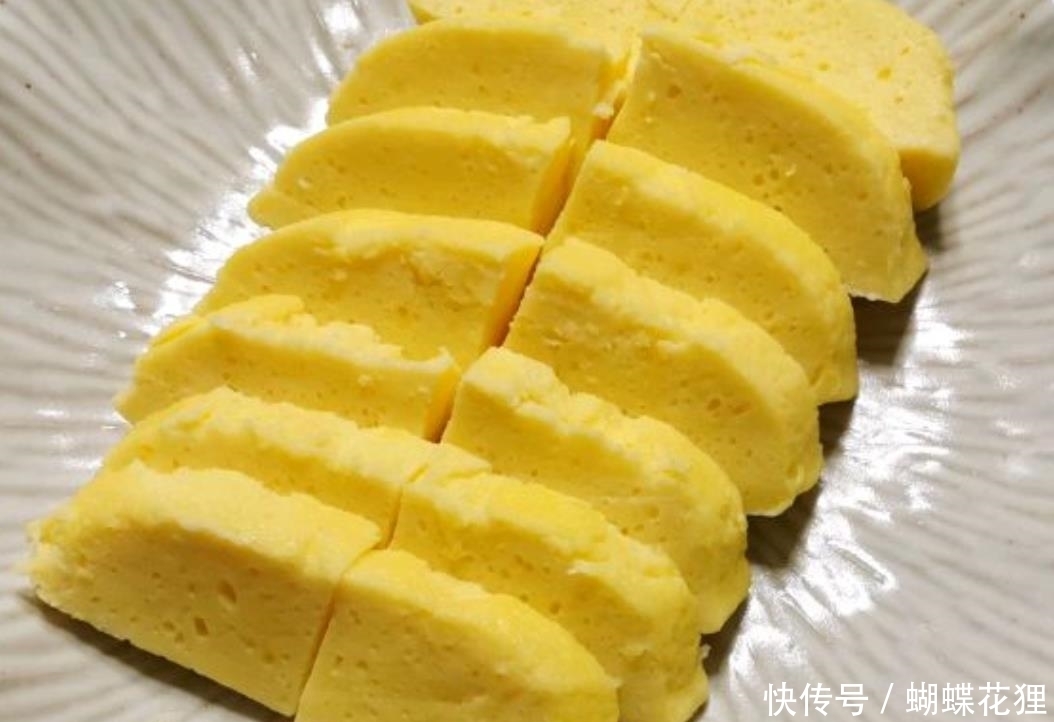 好吃|想吃蛋糕却没有打蛋器？试试蒸蛋糕，不用打发不用烤，好吃不上火