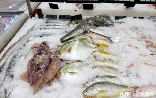 水果|超市“最脏”的4种东西，切盒水果不算啥，第二种上班族最爱买