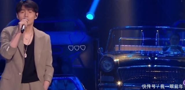 黄晓明|芒果818晚会如大型蹦迪现场,黄晓明跳舞似抽筋,王一博嗨翻全场