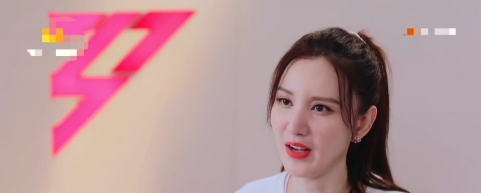 忌惮|《乘风破浪》“搞事三人组”, 性格强势让人忌惮, 团队被她们搅乱