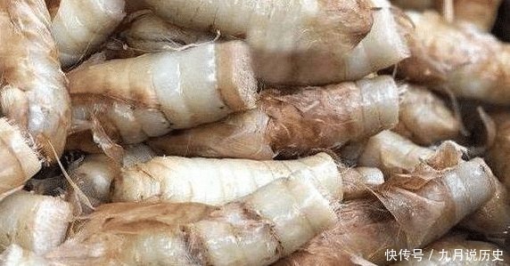 种美食|70岁大爷路边卖“稀罕”小吃,很多人没有吃过,尝过后抢着买!