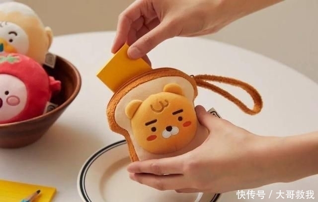  Kakao|Kakao Friends上新了，小狮子吐司包萌到犯规