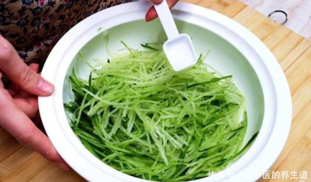 萝卜|包萝卜饺子,千万别放这2样!很多人都放,味道很怪没有萝卜味