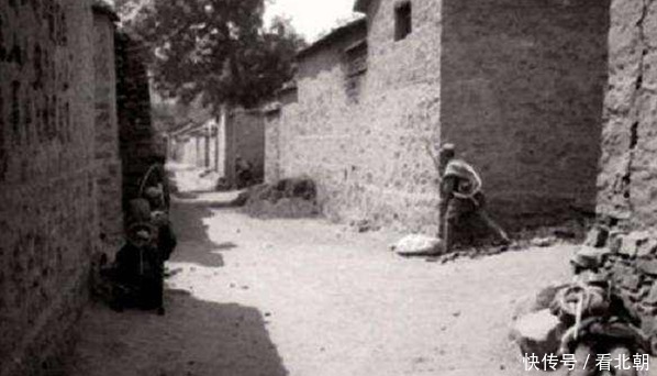 伪军|民兵提前开枪暴露埋伏,八路伏击变刺刀冲锋,50多日军瞬间被放倒