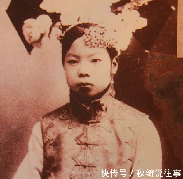 溥仪|15张末代皇帝溥仪家族照,图13是溥仪最爱的妻子