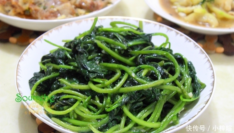 半小时|周末回老家,婆婆花了半小时做了四菜一汤,不足50元,有荤有素