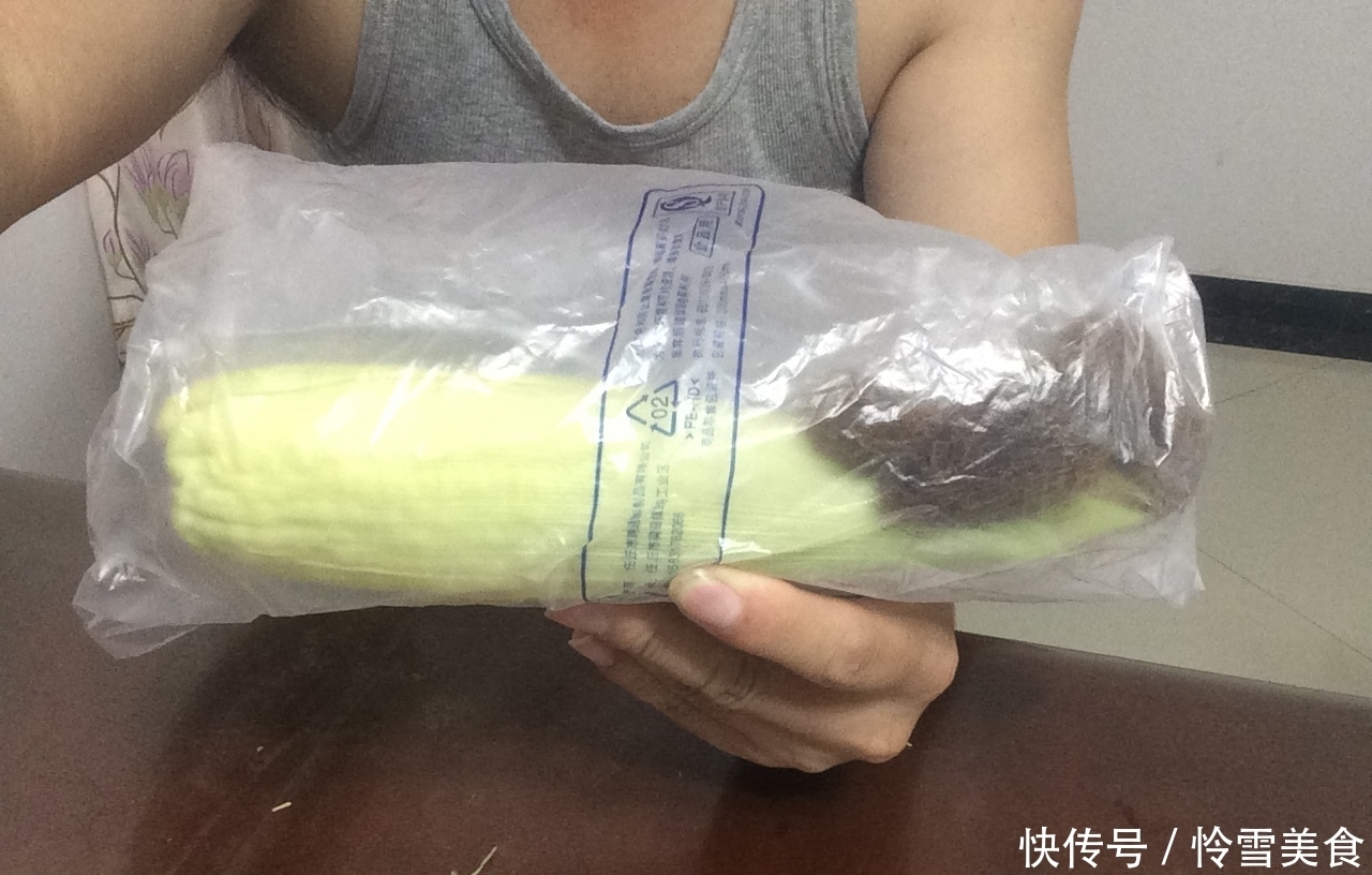 照样|玉米保存只需要一个小方法,放到冬天照样新鲜,随时吃到鲜嫩玉米