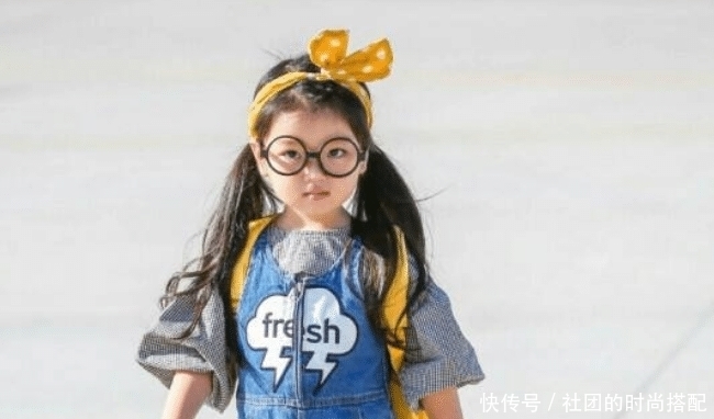 答谢|崔雅涵参加过《爸爸去哪儿》,做过粉丝答谢的直播,特别招人喜爱